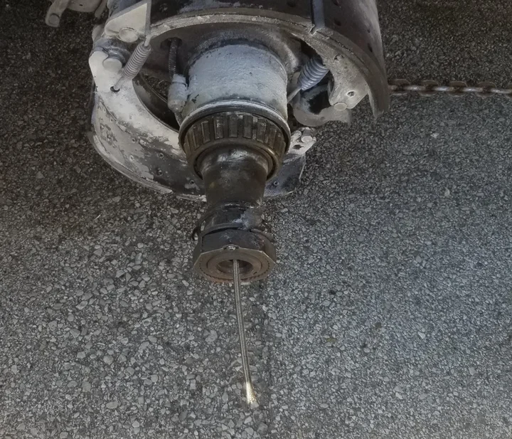 2CD35CC8-48F5-4184-AF72-7E847DE45A54+-+United+Axle+(1)-1920w.webp